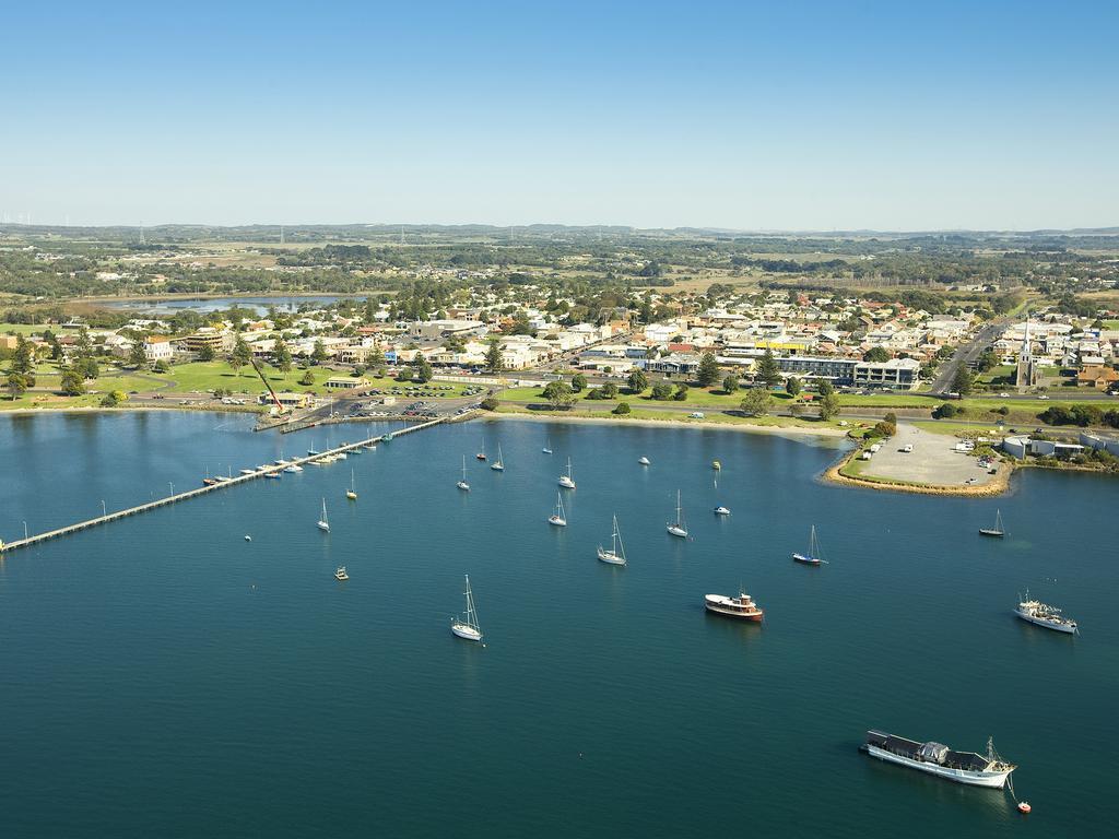 Nrma Portland Bay Holiday Park Hotel Exterior photo